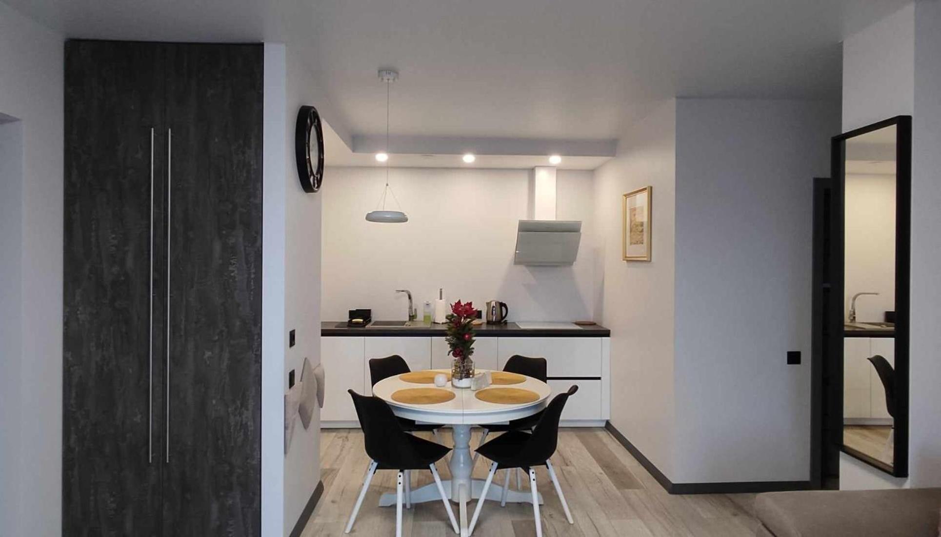 Aa Apartments Oldtown ไคลเพดา ภายนอก รูปภาพ